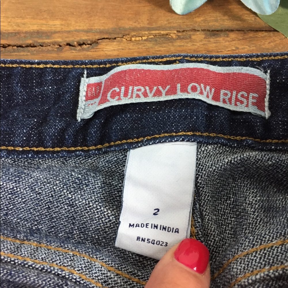 Gap Curvy Low Rise Jeans - Picture 4 of 5